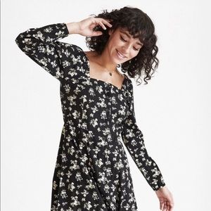 Vetta Square Neck MIDI Dress in floral